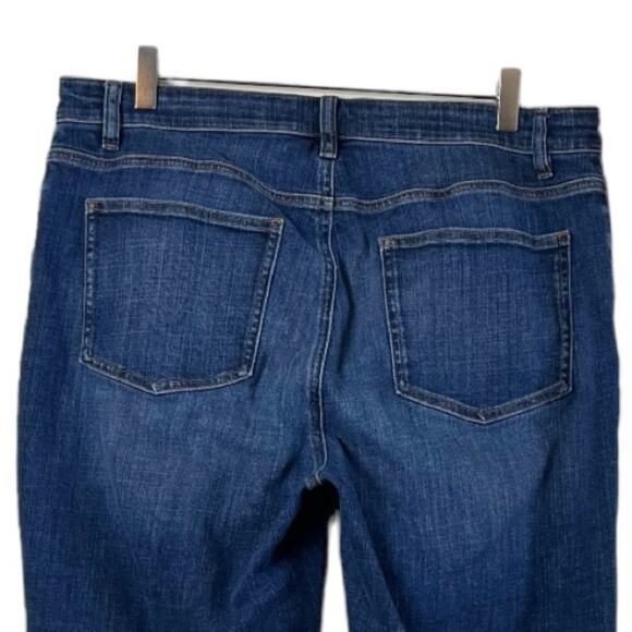 Eileen Fisher Cropped Jeans Mid Rise Dark Wash Relaxed Fit Women’s Size 14 - Picture 4 of 7